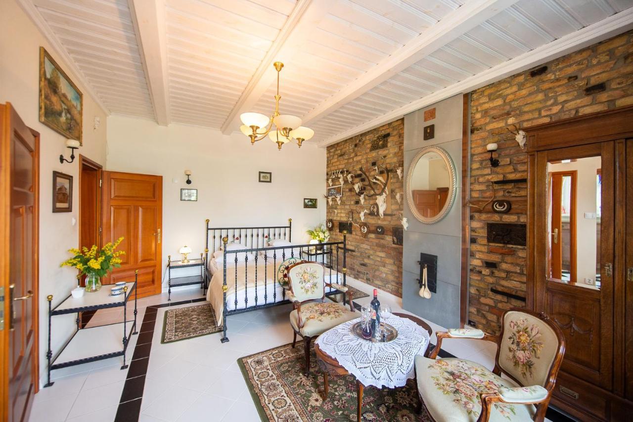 Apartamenty Galeria Trunkow Białowieża Extérieur photo
